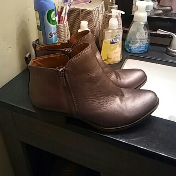Fabulous lucky Brand basal bootie - Picture 2 of 5